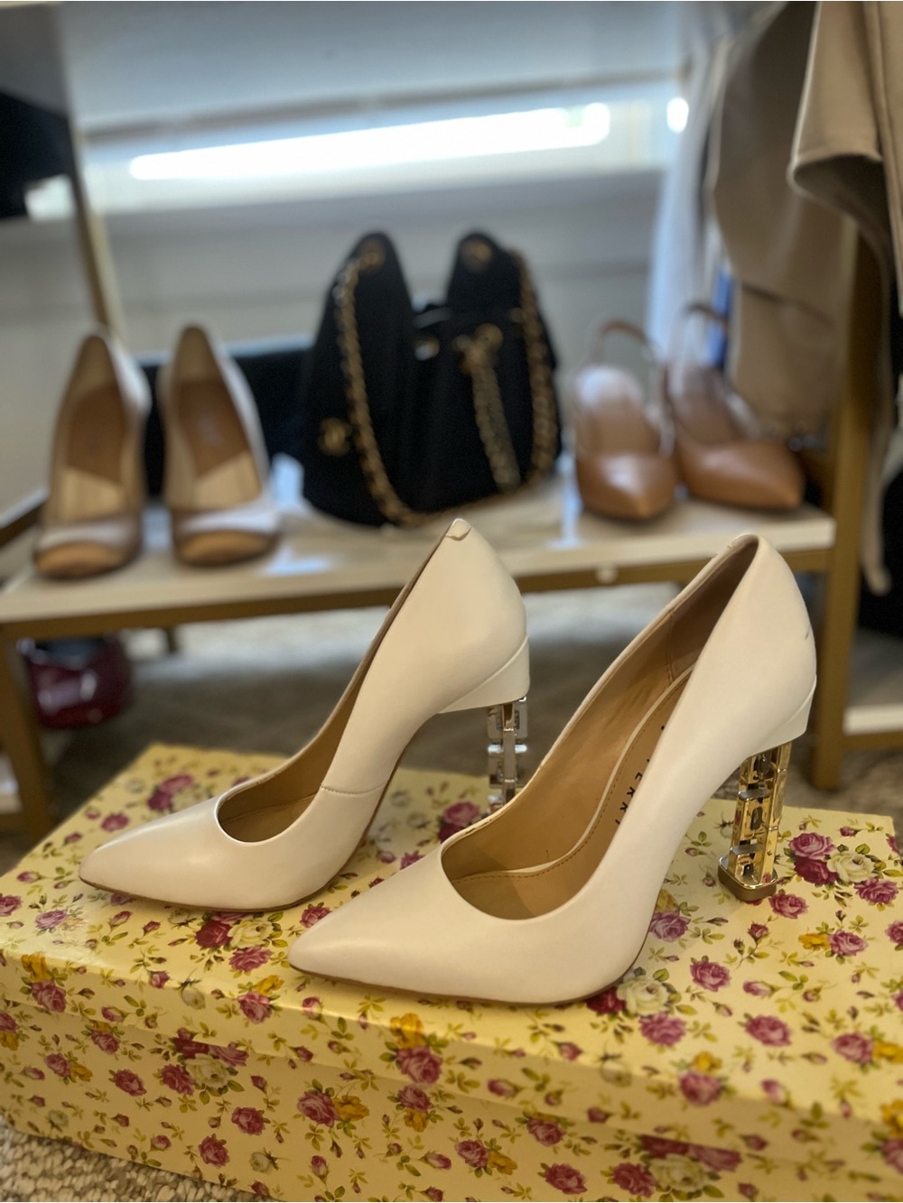 Katy Perry Collections white Pointed Toe Pumps with Crystal Block Heel - Picture 2 of 6
